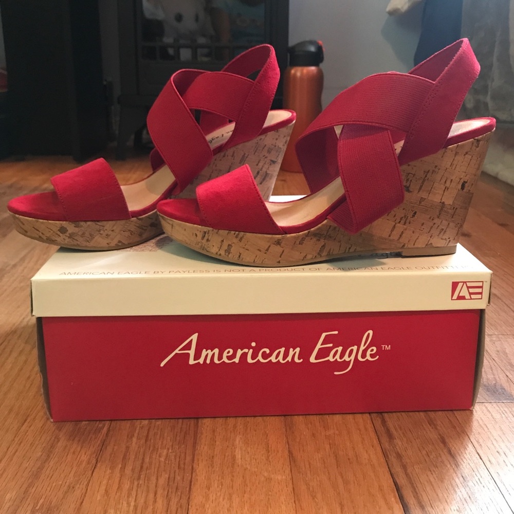 American Eagle Red Wedges